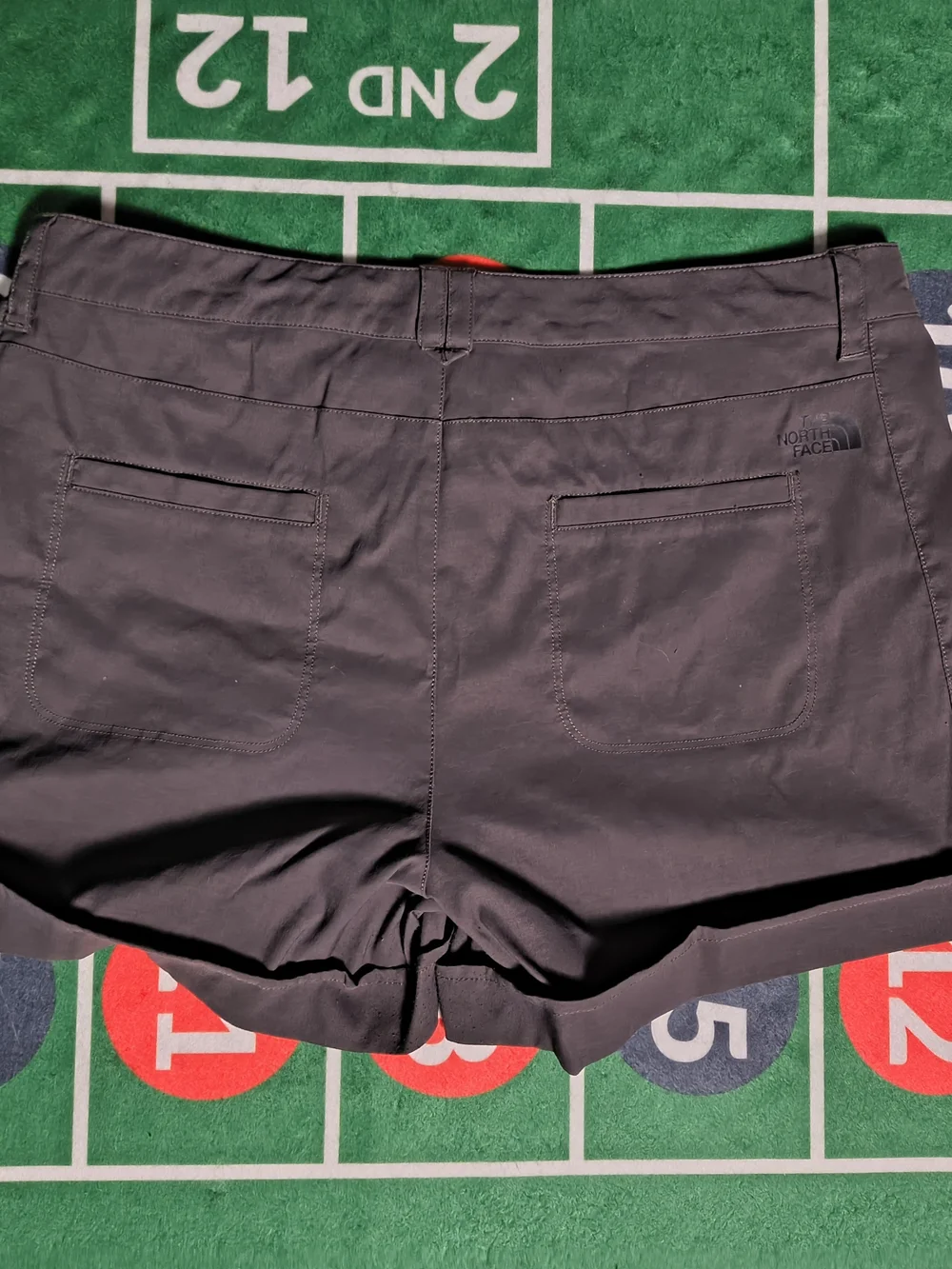 The North Face Hiking Shorts Women's 10 Gray Outdoor Trail Utility Shorts